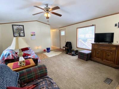 Photo 4 of 31 of home located at 77 Lakeside Dr Mechanicville, NY 12118