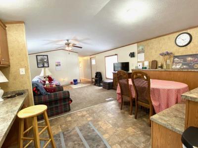 Photo 5 of 31 of home located at 77 Lakeside Dr Mechanicville, NY 12118