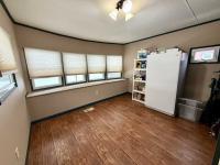 1972 Park Estate Mobile Home