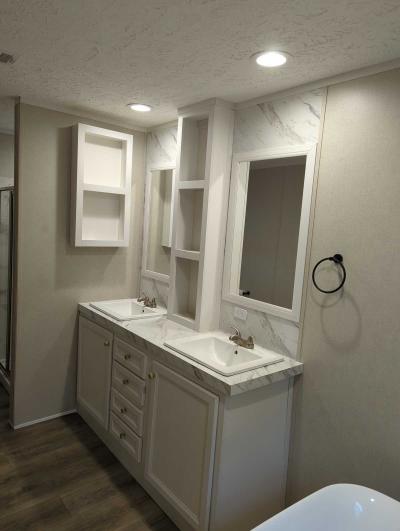 Photo 2 of 28 of home located at 303 Mercury Dr Madison, AL 35758