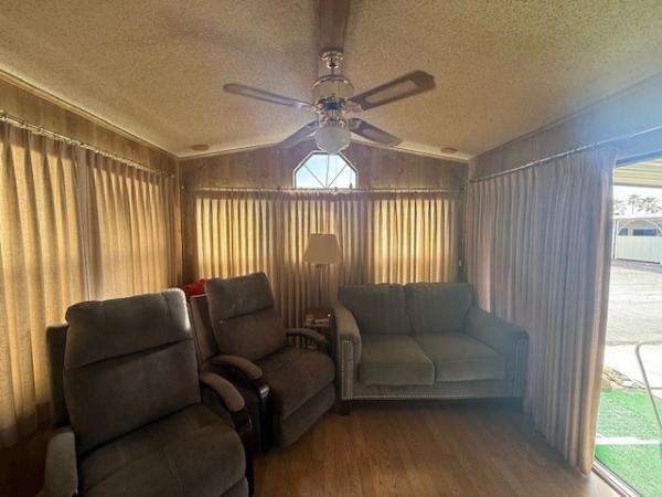 1987 Park Manufactured Home