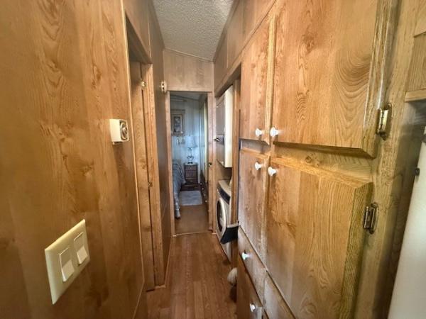 1987 Park Manufactured Home