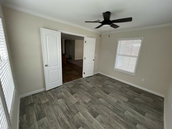 2023 Clayton 27SUN28522A Mobile Home