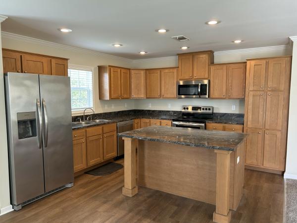 2023 Clayton 27SUN28522A Mobile Home