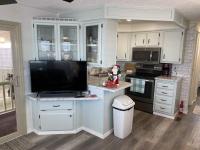 1988 Skyline Manufactured Home