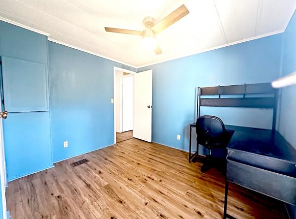 1980 BRIG UNKNOWN Mobile Home