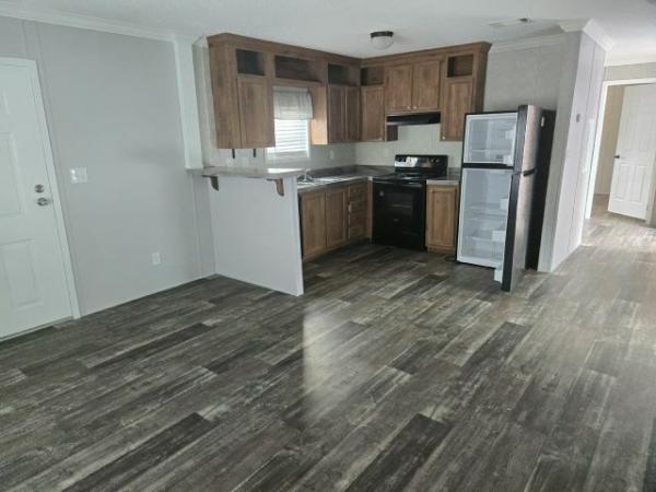 2022 Live Oak Homes Acorn X5401A side door entry Manufactured Home