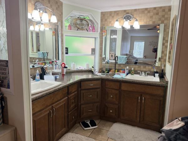 1998 Homes of Merit Mobile Home