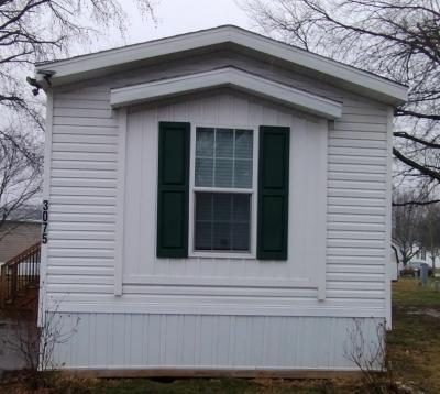 Mobile Home at 3075 Lamplight Dr Lot Lld3075 Columbus, IN 47203