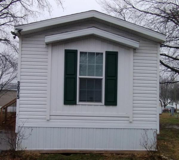 Photo 1 of 2 of home located at 3075 Lamplight Dr Lot Lld3075 Columbus, IN 47203