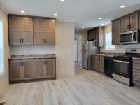 2022 Champion RA1670216 Mobile Home