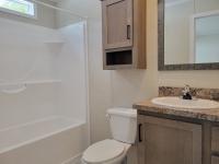 2022 Champion RA1670216 Mobile Home