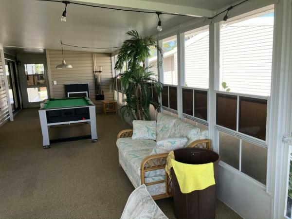 1989 Palm Harbor HS Manufactured Home