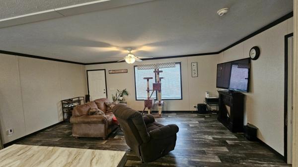 2022 Clayton Homes Inc Pulse Mobile Home