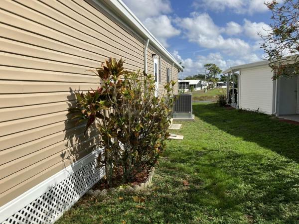 1989 Palm Harbor HS Manufactured Home