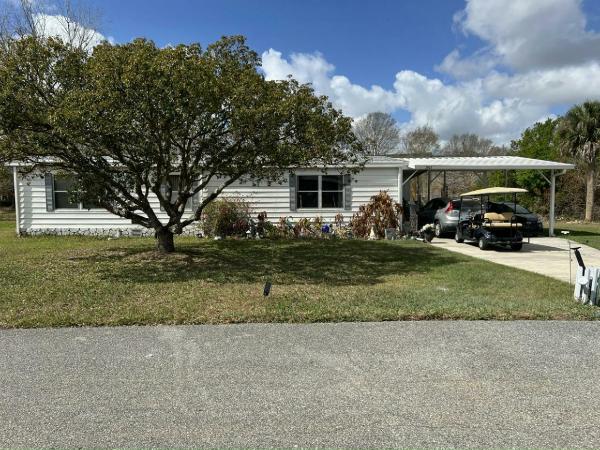 Photo 1 of 2 of home located at 3968 Breakwater Dr. Oviedo, FL 32765