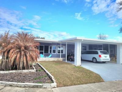 Mobile Home at 6156 Forest Lake Dr Zephyrhills, FL 33540