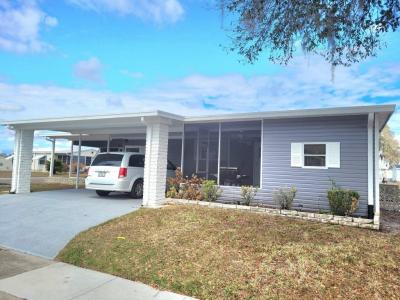 Photo 2 of 20 of home located at 6156 Forest Lake Dr Zephyrhills, FL 33540