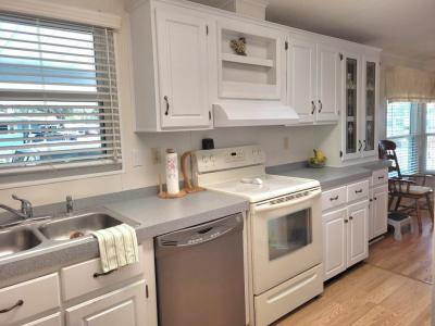 Photo 5 of 20 of home located at 6156 Forest Lake Dr Zephyrhills, FL 33540