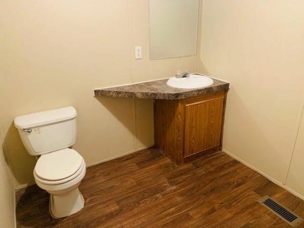 2005 Fleetwood Anniversary Mobile Home