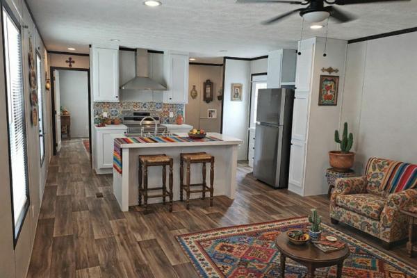 2024 Clayton Homes Inc MIYO Mobile Home