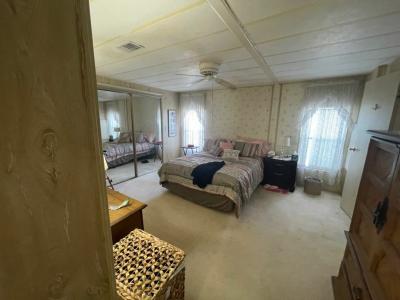 Photo 3 of 18 of home located at 184 South Lake Drive Leesburg, FL 34788