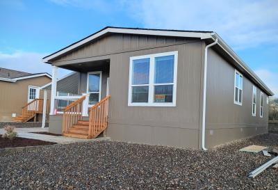 Photo 2 of 15 of home located at 1284 N 19th St 221 Philomath, OR 97370