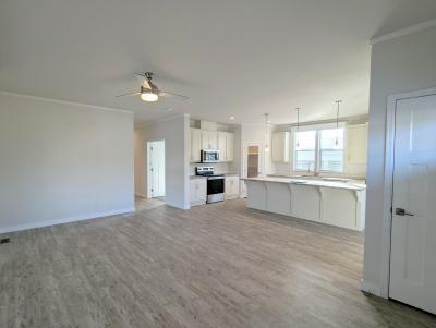 Photo 4 of 15 of home located at 1284 N 19th St 221 Philomath, OR 97370