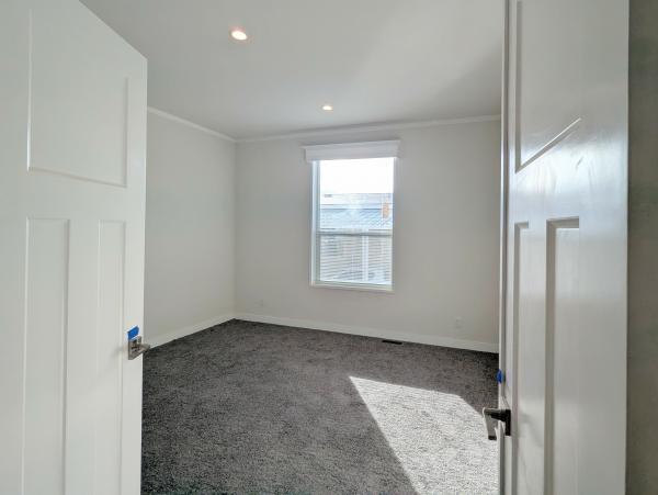 2025 Skyline L9G865 Mobile Home