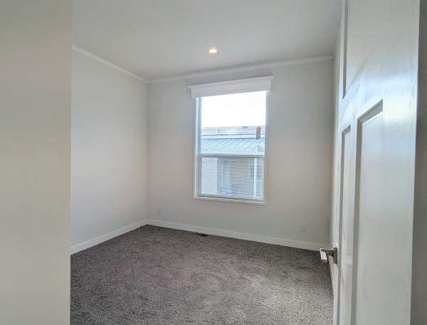 2025 Skyline L9G865 Mobile Home