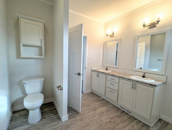 2025 Skyline L9G865 Mobile Home