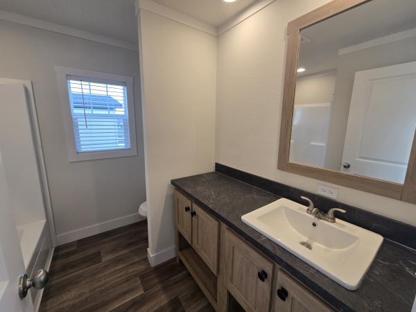 2025 Clayton 52TEM28604B (4B) Mobile Home