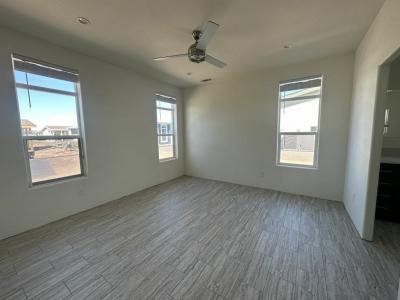Photo 5 of 9 of home located at 3301 S Goldfield Road Lot 5112 Apache Junction, AZ 85119