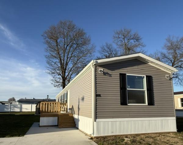 Photo 1 of 2 of home located at 1901 Osolo Rd. #226 Elkhart, IN 46514