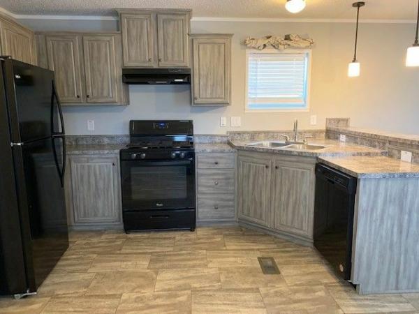 Photo 1 of 2 of home located at 34 Milton Drive Lot M0034 Monroe, MI 48162