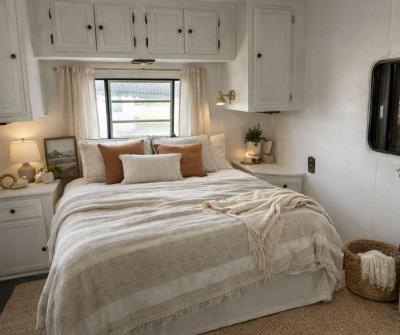 Photo 4 of 14 of home located at 17031 Us-301 #27 Dade City, FL 33523