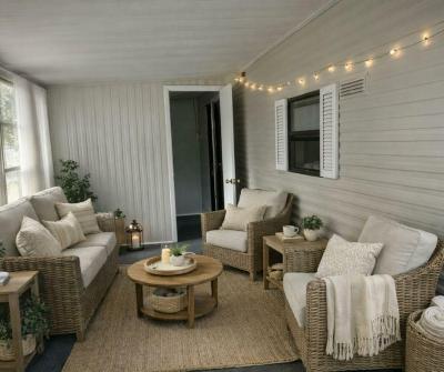 Photo 5 of 13 of home located at 16731 Us-301 #128 Dade City, FL 33523