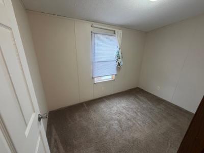 Photo 4 of 11 of home located at 25500 Nuway Avenue Warren, MI 48091