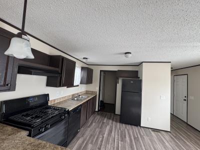 Mobile Home at 32 Armstrong Flushing, MI 48433