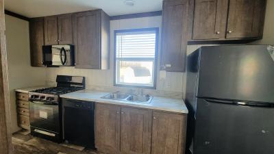 Mobile Home at 372 Utah Court Belleville, MI 48111