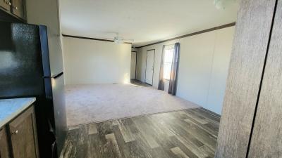 Photo 4 of 11 of home located at 372 Utah Court Belleville, MI 48111