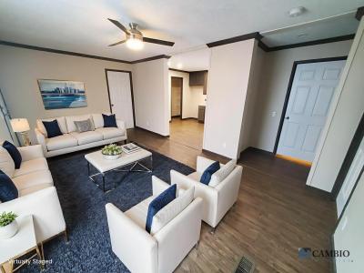 Photo 4 of 11 of home located at 22 Bluebird Hill Drive Orion Township, MI 48359