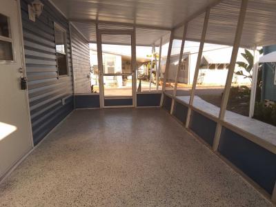 Photo 3 of 14 of home located at 7403 46th Avenue North Saint Petersburg, FL 33709