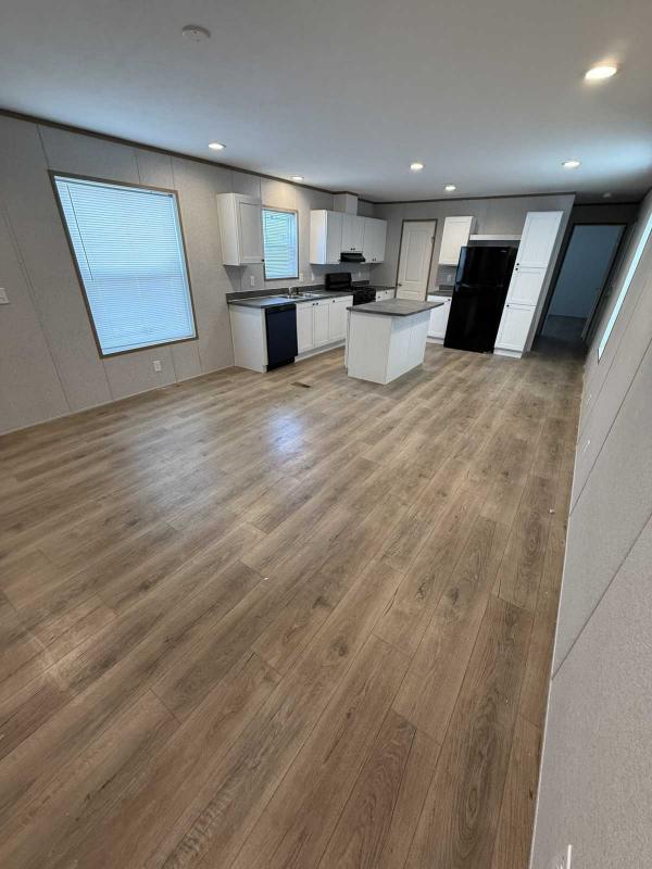 2025 Champion Prime Mobile Home