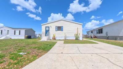 Photo 2 of 34 of home located at 3841 Covington Dr Saint Cloud, FL 34772