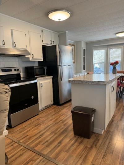 Photo 4 of 8 of home located at 1900 S Bridge Ave #214 Weslaco, TX 78596