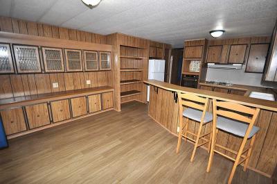 Photo 4 of 11 of home located at 1515 Indigo Drive Oshkosh, WI 53085