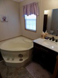 1999 Palm Harbour Manufactured Home