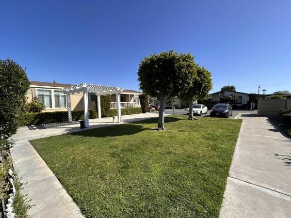 2007 Hallmark-Southwest 241930J Manufactured Home