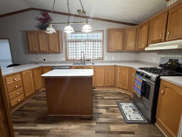 2001 Highland Manufactured Home